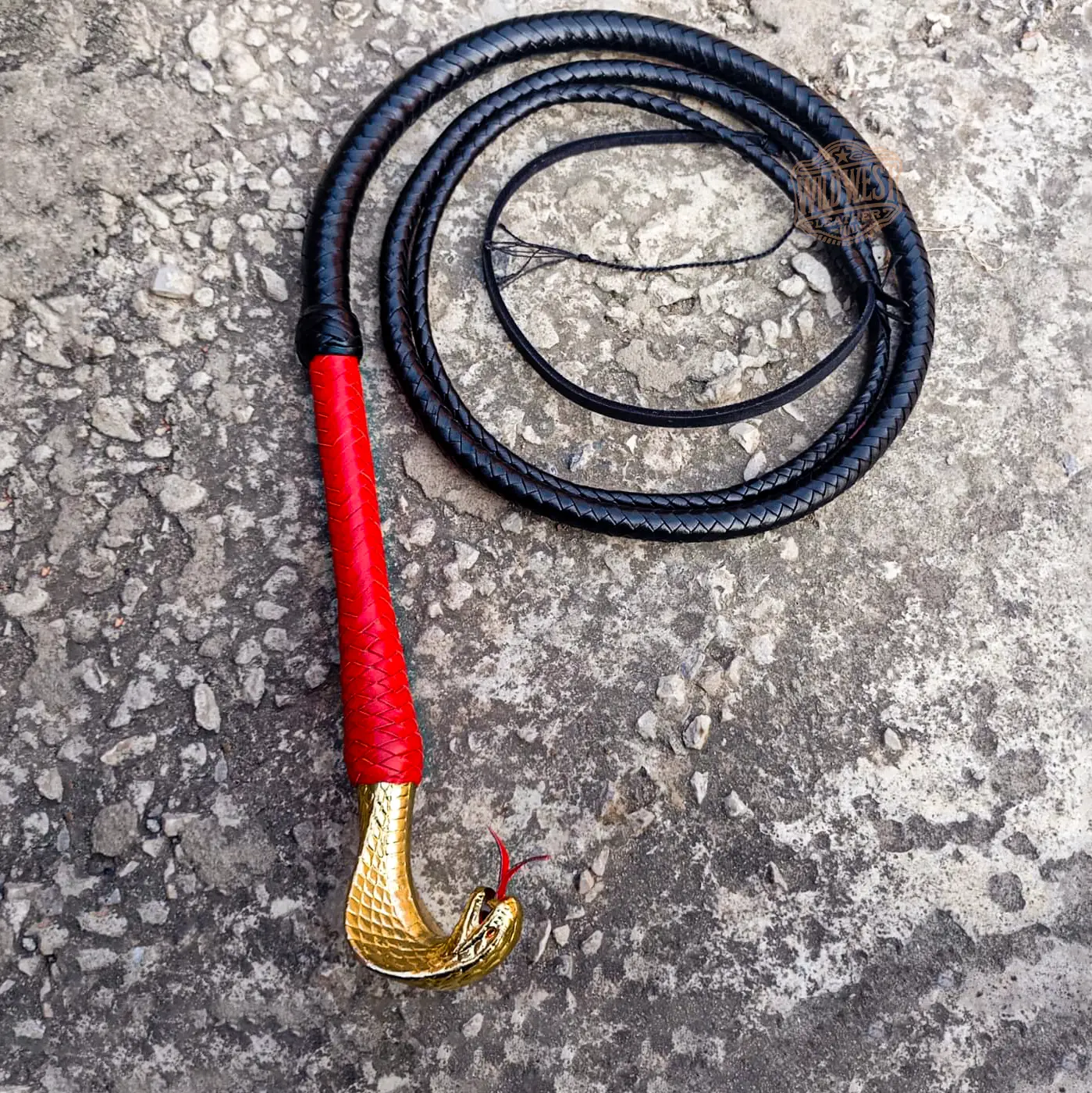Pommeled Golden Snake Head Bullwhip – Red/Black Color Australian Style Whip